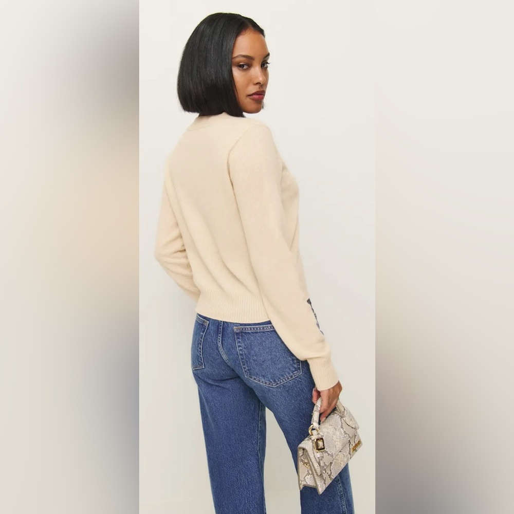 NWT Reformation Dana Cashmere Crew Sweater in Eco Beige Size Small - Picture 3 of 7